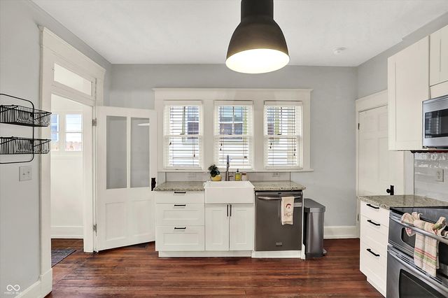 4330 Carrollton Avenue, Indianapolis, IN 46205