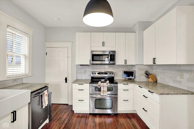 4330 Carrollton Avenue, Indianapolis, IN 46205