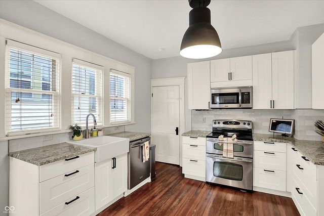 4330 Carrollton Avenue, Indianapolis, IN 46205