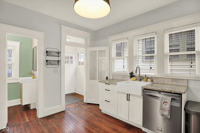 4330 Carrollton Avenue, Indianapolis, IN 46205