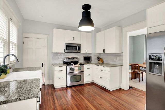 4330 Carrollton Avenue, Indianapolis, IN 46205