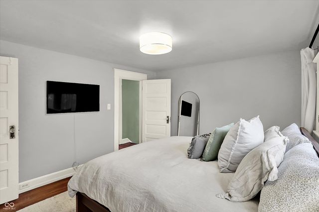 4330 Carrollton Avenue, Indianapolis, IN 46205