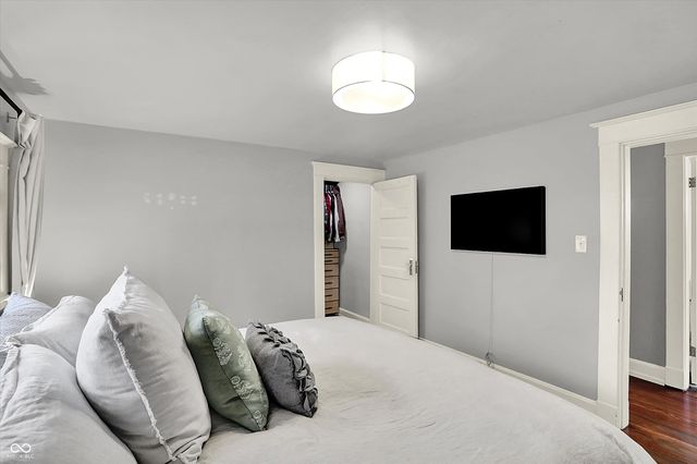 4330 Carrollton Avenue, Indianapolis, IN 46205