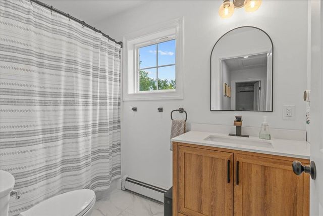 100 Leos Lane, Georgia, VT 05478