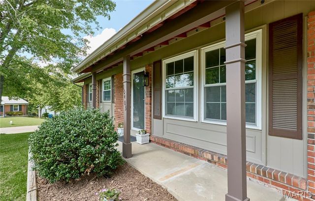 10403 Saint Ives Drive, Dellwood, MO 63136