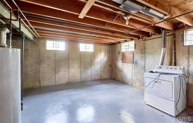 10403 Saint Ives Drive, Dellwood, MO 63136