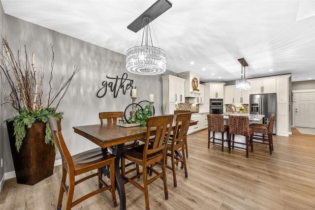 3223 Silver Oak Trail, Marion, IA 52302