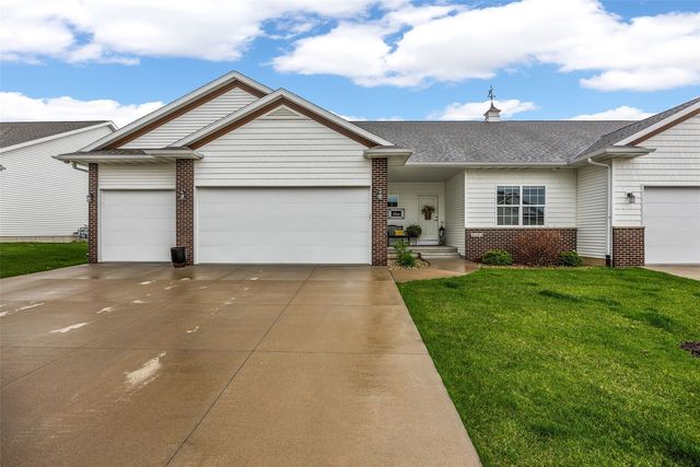 3223 Silver Oak Trail, Marion, IA 52302