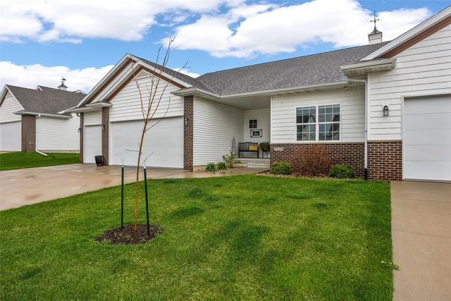 3223 Silver Oak Trail, Marion, IA 52302