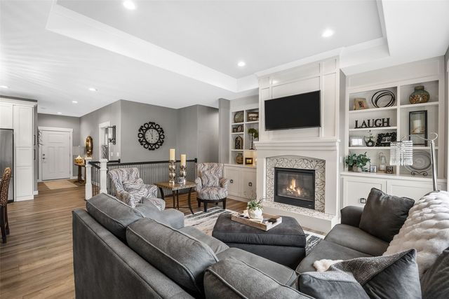 3223 Silver Oak Trail, Marion, IA 52302