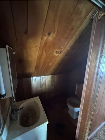 101 Omaha Boulevard, Warwick, RI 02889