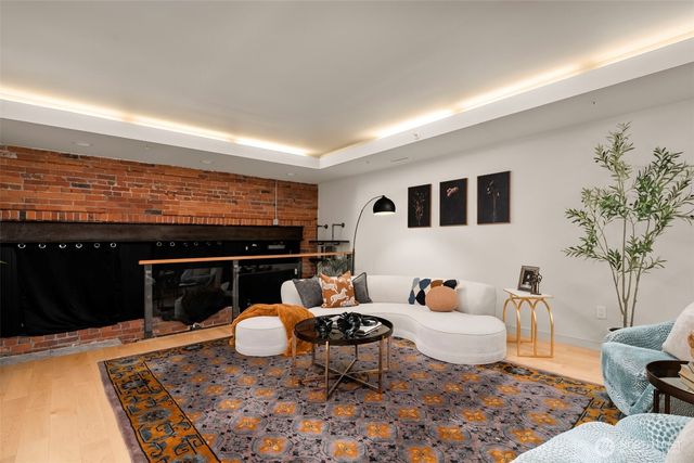 1849 16th Avenue, Seattle, WA 98112