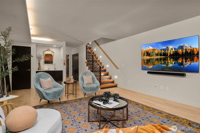 1849 16th Avenue, Seattle, WA 98112
