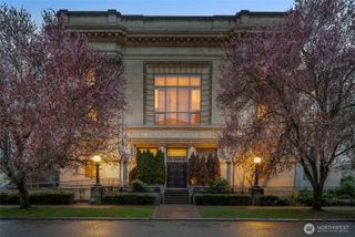 1849 16th Avenue, Seattle, WA 98112