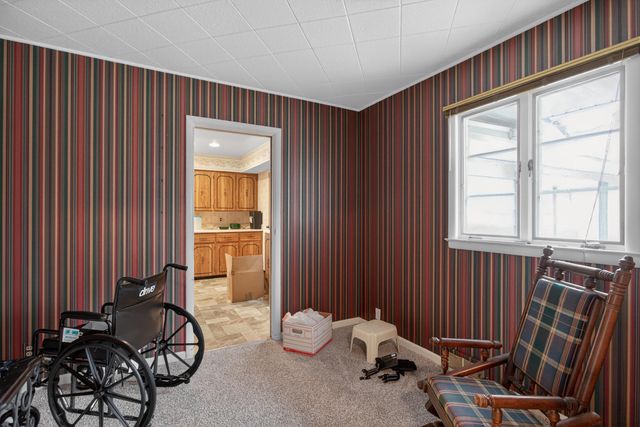400 Outer Court, Tecumseh, MI 49286