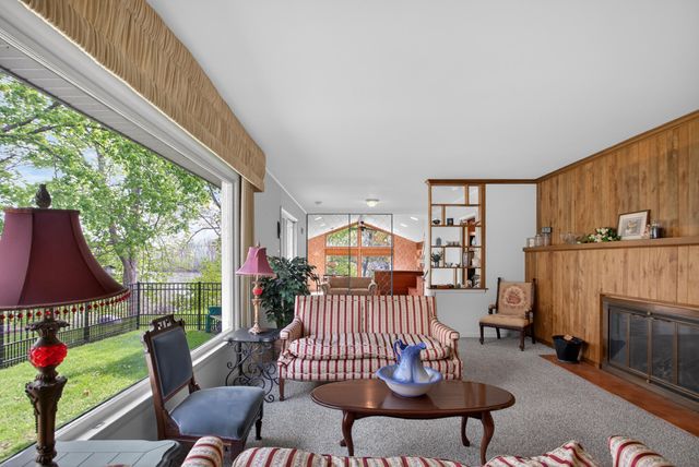 400 Outer Court, Tecumseh, MI 49286