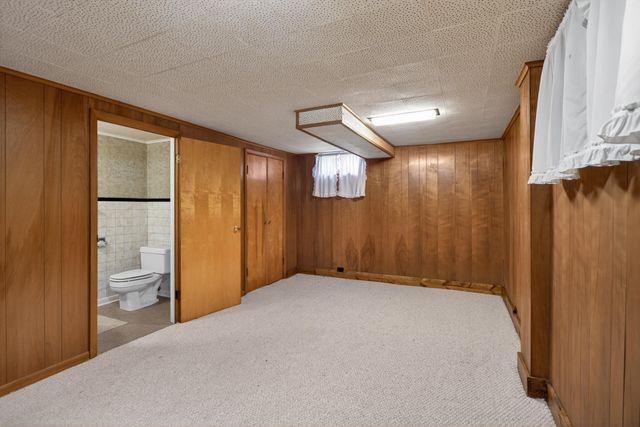 400 Outer Court, Tecumseh, MI 49286