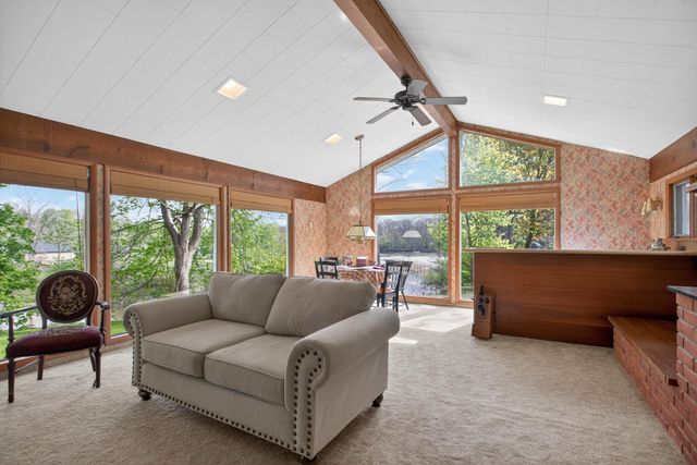 400 Outer Court, Tecumseh, MI 49286