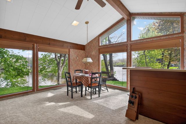 400 Outer Court, Tecumseh, MI 49286