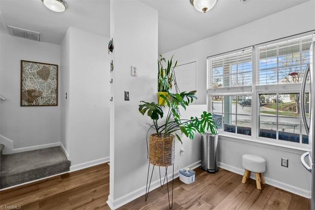 14 Meadow Crossing Court, Greensboro, NC 27410