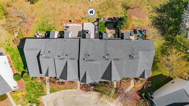 14 Meadow Crossing Court, Greensboro, NC 27410