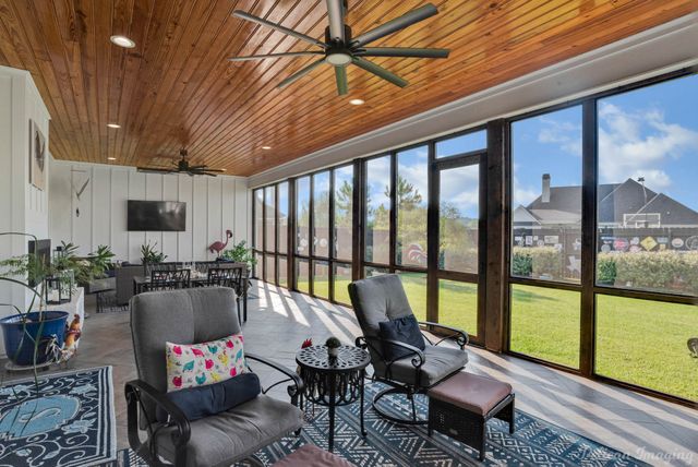 2029 Garrett Farms Row, Shreveport, LA 71106