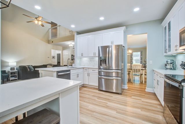 3242 Heathland Way, Mount Pleasant, SC 29466