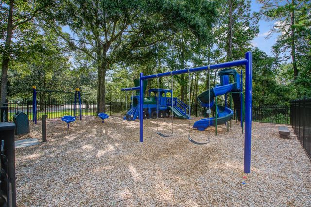 3242 Heathland Way, Mount Pleasant, SC 29466