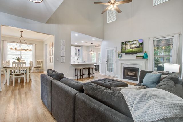 3242 Heathland Way, Mount Pleasant, SC 29466