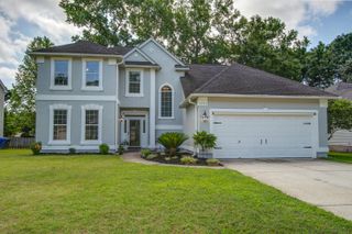 3242 Heathland Way, Mount Pleasant, SC 29466