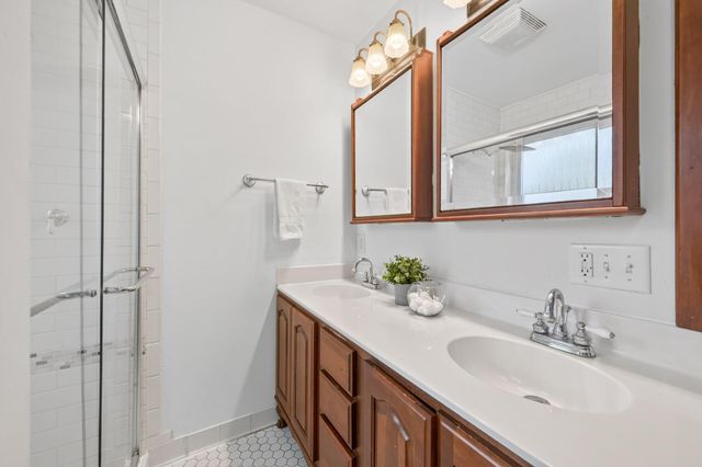 1051 Wilson Avenue, Saint Paul, MN 55106