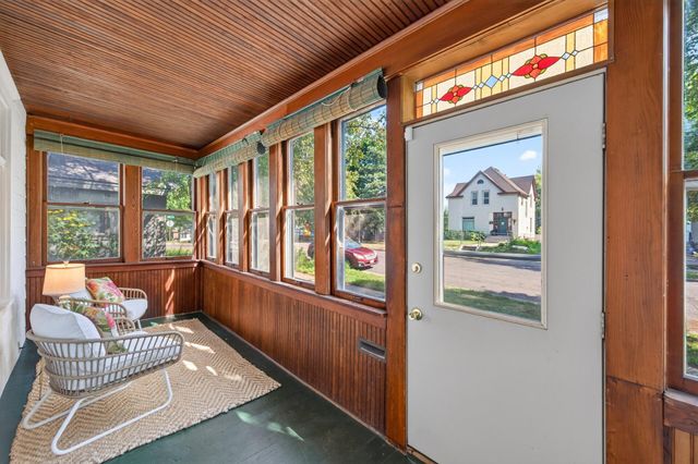 1051 Wilson Avenue, Saint Paul, MN 55106