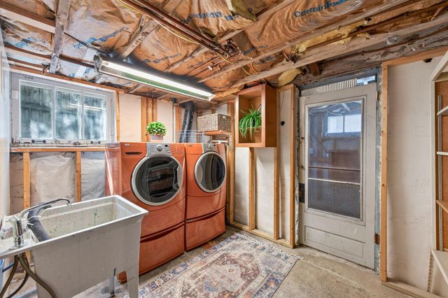 1051 Wilson Avenue, Saint Paul, MN 55106