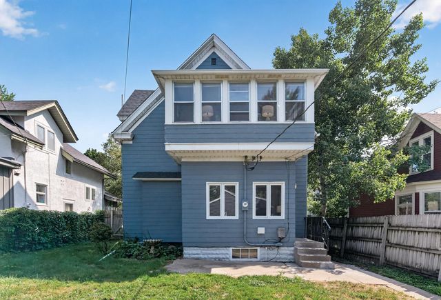 1051 Wilson Avenue, Saint Paul, MN 55106