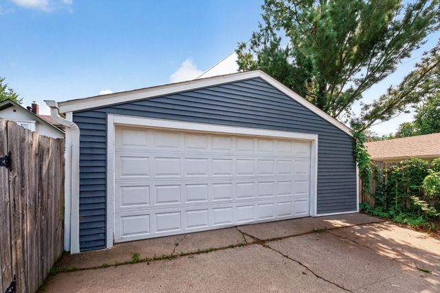 1051 Wilson Avenue, Saint Paul, MN 55106
