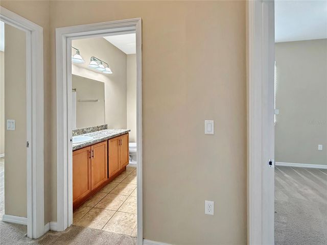 4284 MOON SHADOW LOOP, Mulberry, FL 33860