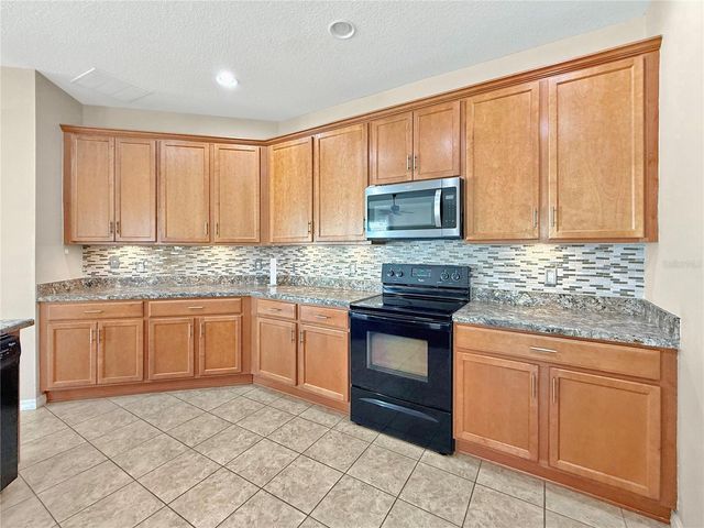 4284 MOON SHADOW LOOP, Mulberry, FL 33860