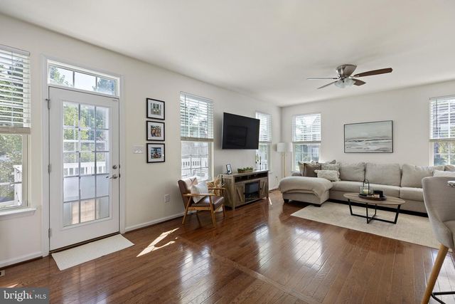 585 CANAL DR, Middletown, DE 19709