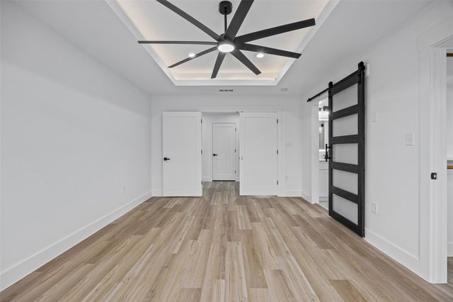 142 Mahalo CT, Bastrop, TX 78602