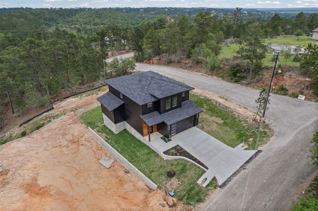 142 Mahalo CT, Bastrop, TX 78602