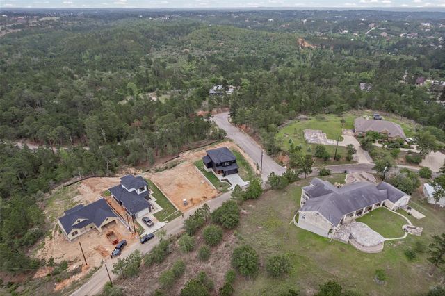 142 Mahalo CT, Bastrop, TX 78602