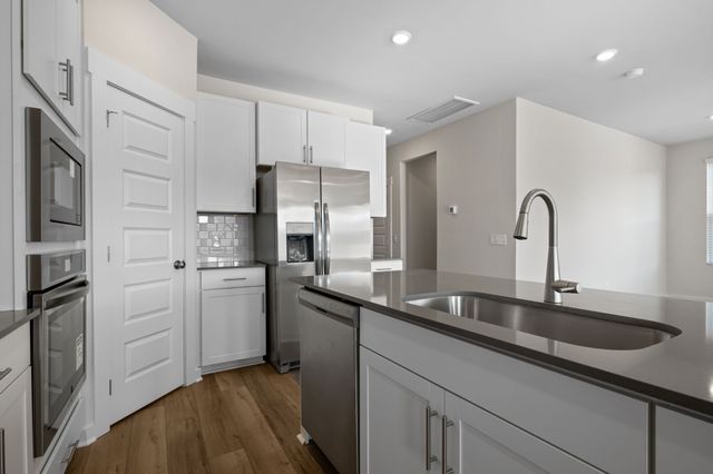 203 Channell Court, Mount Juliet, TN 37122