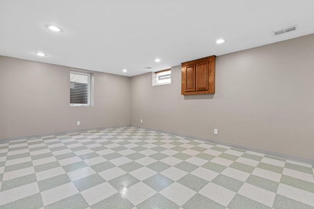 1658 Sherburne Avenue, Saint Paul, MN 55104