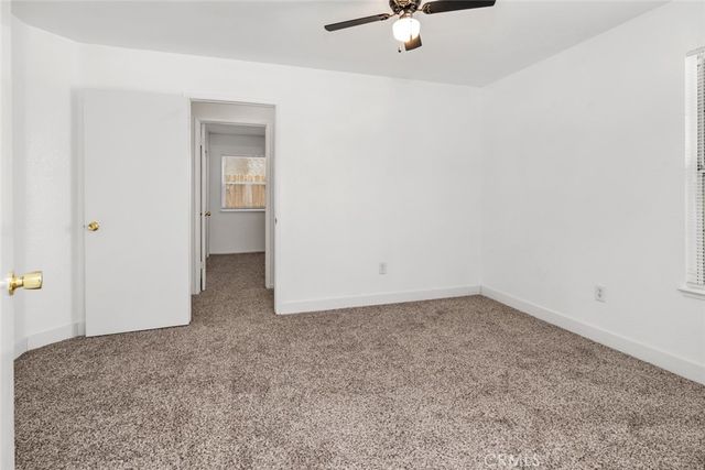 7704 River Mist Avenue, Bakersfield, CA 93313