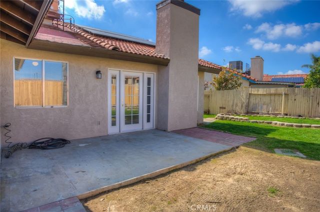 7704 River Mist Avenue, Bakersfield, CA 93313