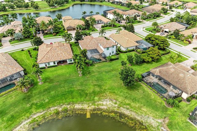 13304 BRIDGEPORT CROSSING, Bradenton, FL 34211