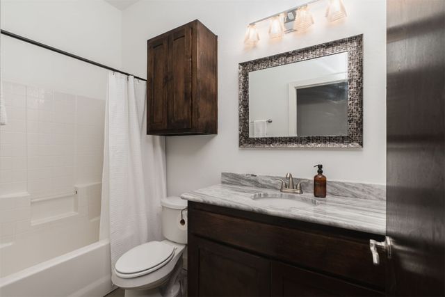 727 NE 5th Street, Oklahoma City, OK 73104