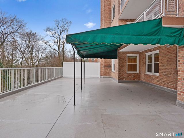 2 Putnam Hill 1A, Greenwich, CT 06830