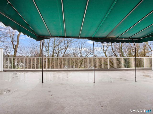 2 Putnam Hill 1A, Greenwich, CT 06830