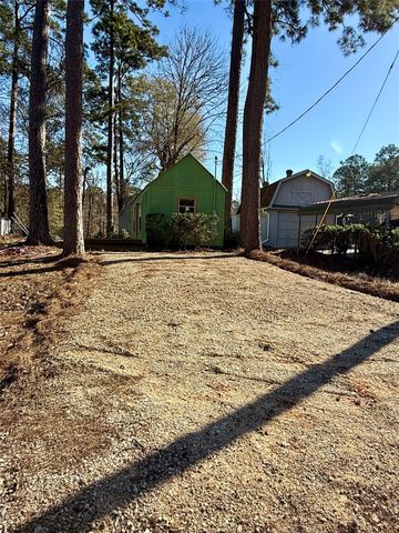 465 Impala Drive, Onalaska, TX 77360